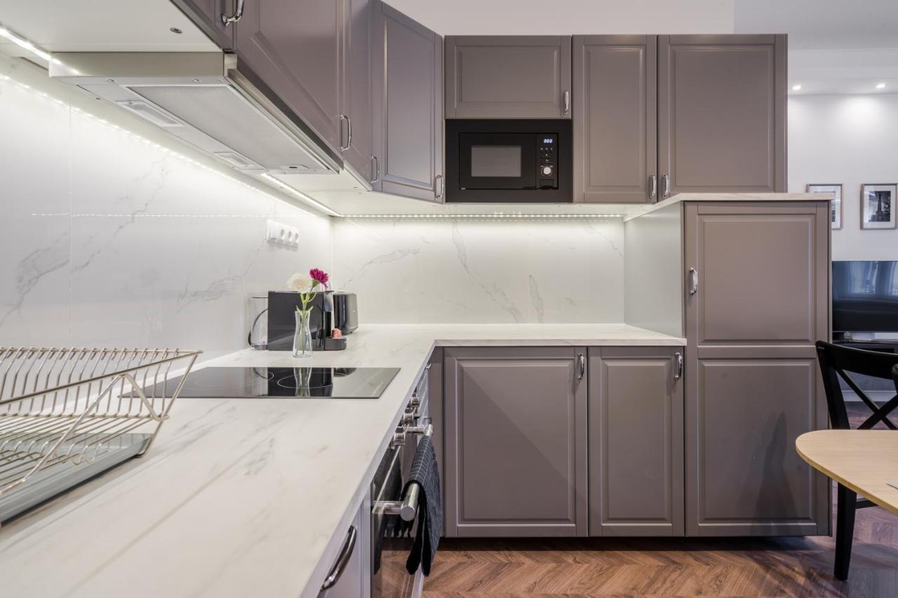 Bpr Sirius Suite With A/C Budapest Bagian luar foto