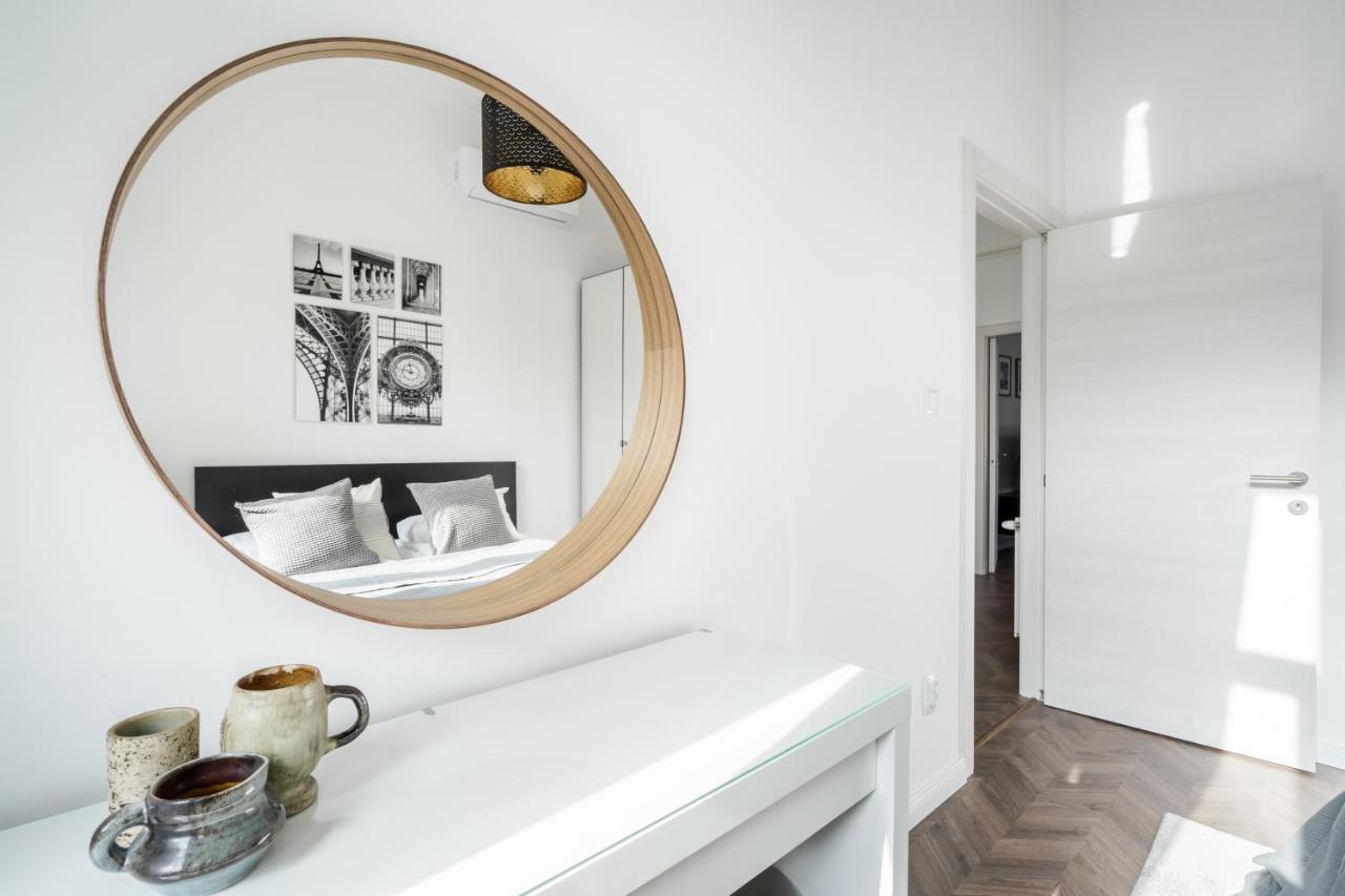 Bpr Sirius Suite With A/C Budapest Bagian luar foto